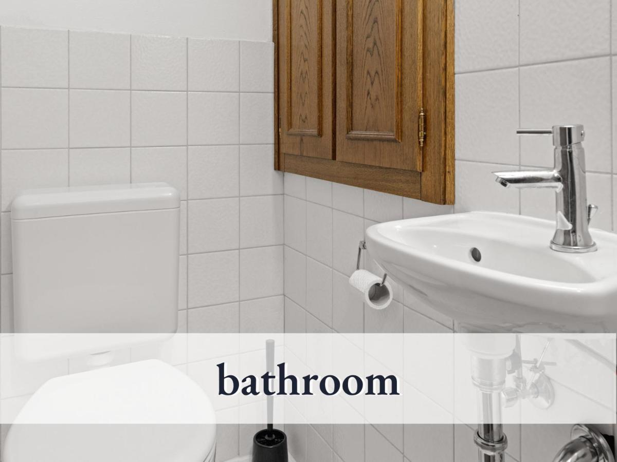 Sehr Gemuetliche Ferienwohnung In Bester Lage Mit Grossem Sonnenbalkon L Innenstadtnaehe L 1 Minute Zum Bahnhof L Kueche L Tv L Free-Wlan L Willkommen Im Hallo!-Apartment 8 บาดวือริสโฮเฟิน ภายนอก รูปภาพ