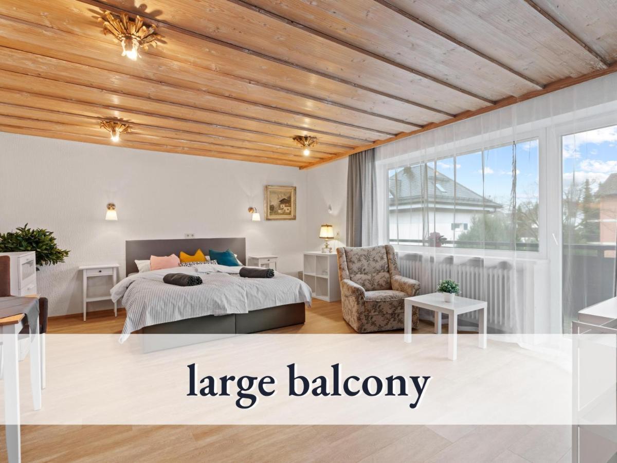 Sehr Gemuetliche Ferienwohnung In Bester Lage Mit Grossem Sonnenbalkon L Innenstadtnaehe L 1 Minute Zum Bahnhof L Kueche L Tv L Free-Wlan L Willkommen Im Hallo!-Apartment 8 บาดวือริสโฮเฟิน ภายนอก รูปภาพ