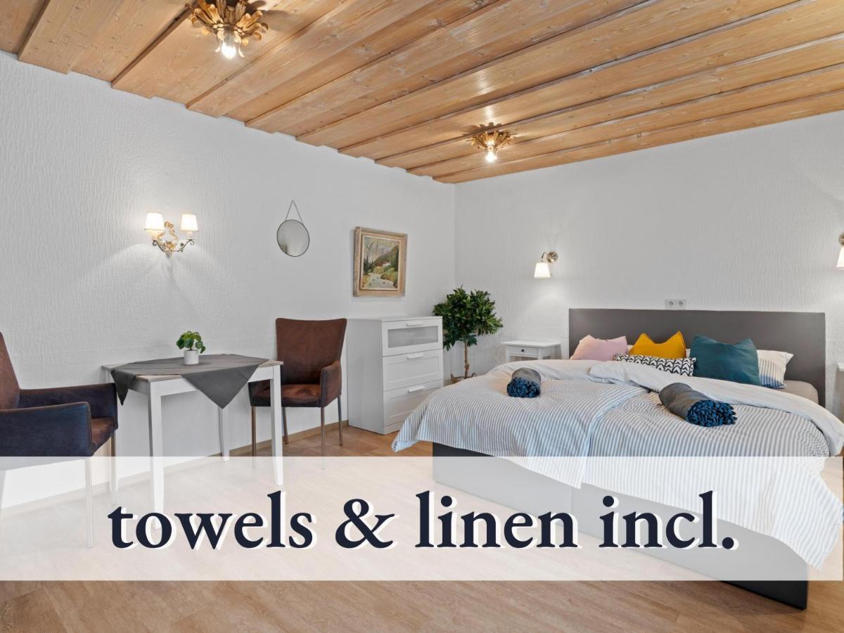 Sehr Gemuetliche Ferienwohnung In Bester Lage Mit Grossem Sonnenbalkon L Innenstadtnaehe L 1 Minute Zum Bahnhof L Kueche L Tv L Free-Wlan L Willkommen Im Hallo!-Apartment 8 บาดวือริสโฮเฟิน ภายนอก รูปภาพ